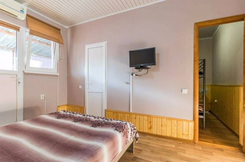 Комната «Люкс» на 2−4 человека