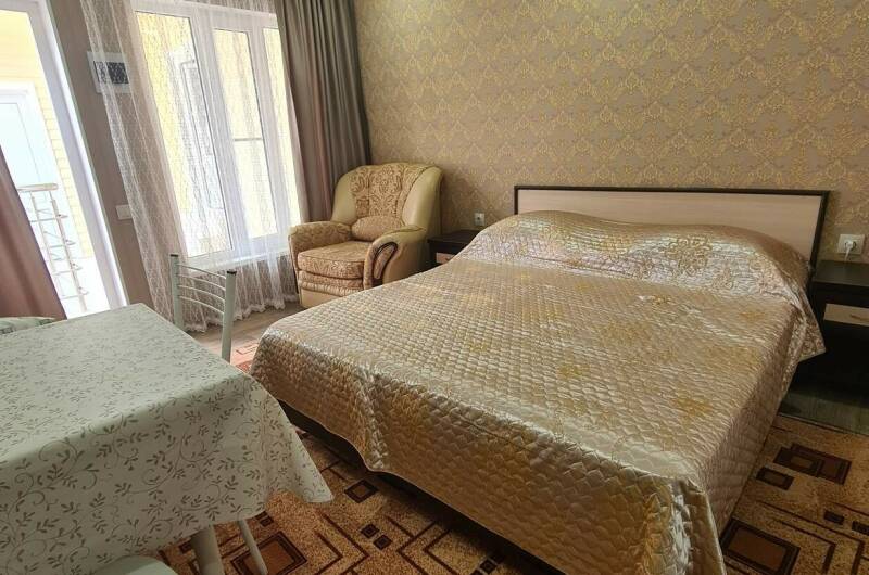 Двухместный номер комфорт + 1 (2ой этаж)