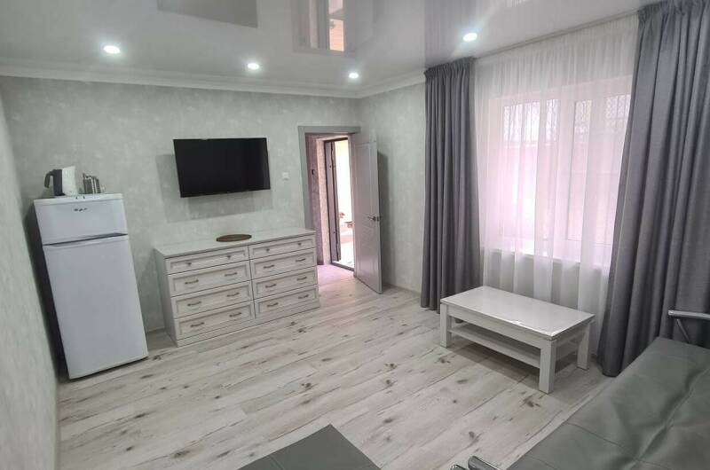 Двухкомнатный номер со всеми удобствами 1 этаж