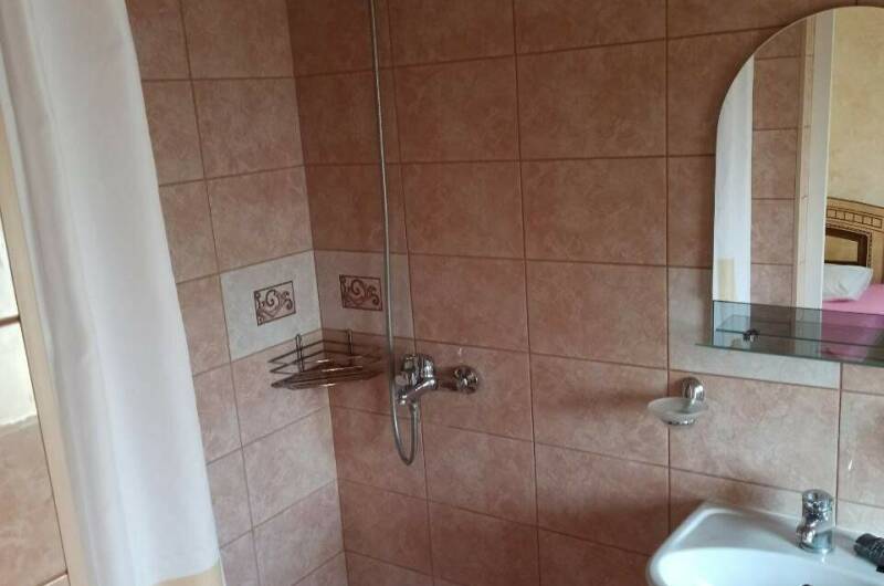 Трехместный номер без балкона