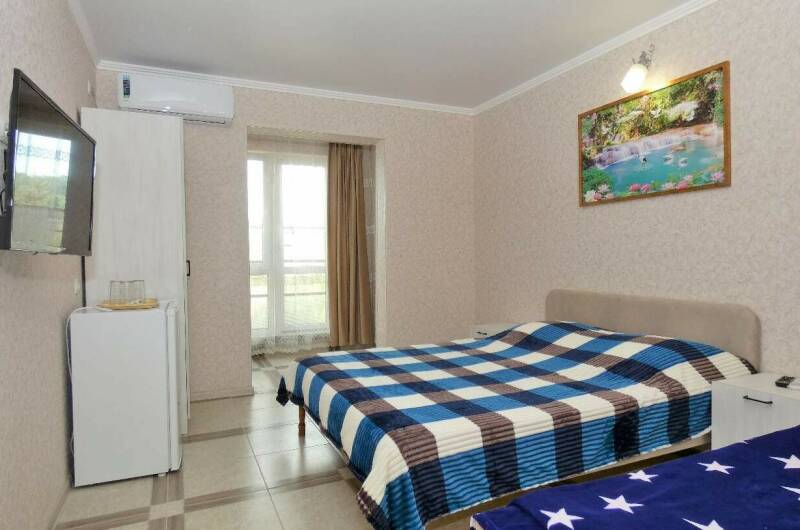 Трёхместный «Комфорт» с балконом на 3 этаже