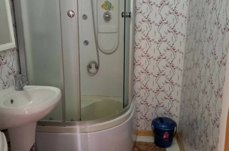 Трехместный с удобствами