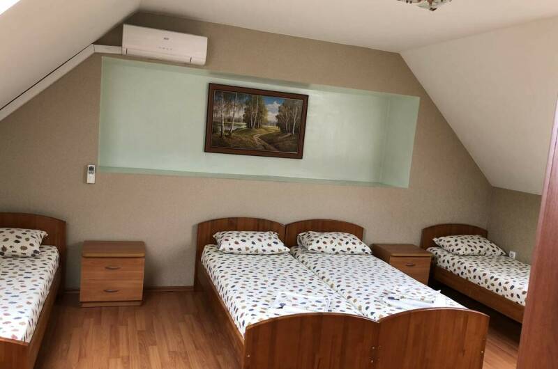 Четырехместная комната с удобствами