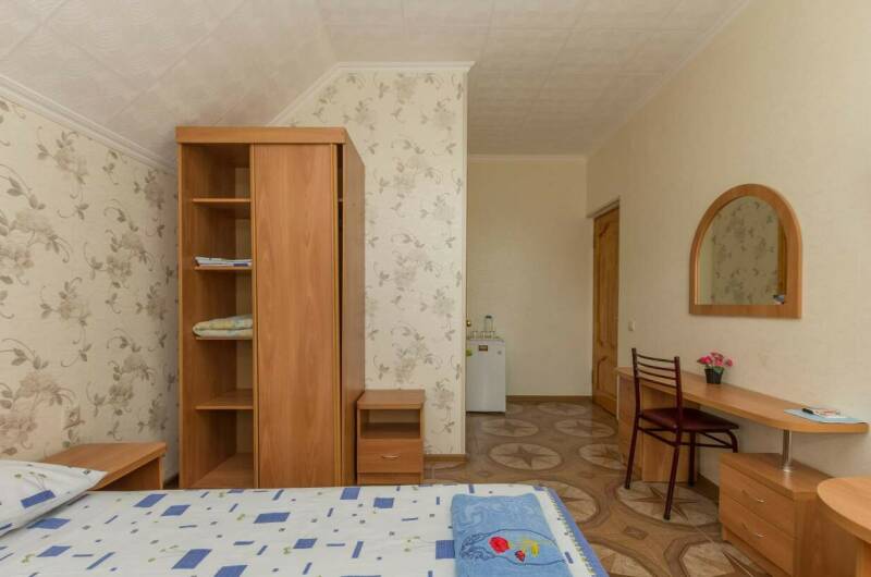 Трехместный номер (4этаж 15 и 16 номера)