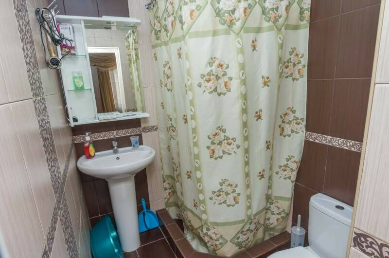 Двухкомнатный номер (3этаж 8 номер)