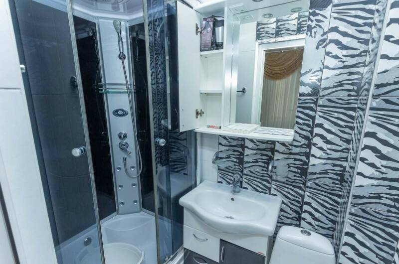 Двухкомнатный номер Люкс (2этаж 3б номер)