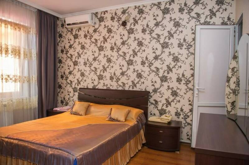 Двухкомнатный номер Люкс (2этаж 3 номер)