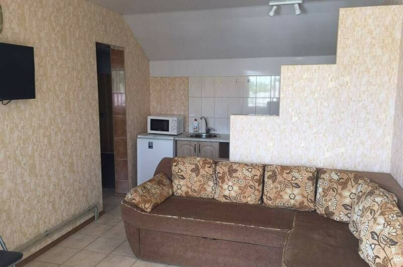 № 5 двухкомнатный номер с кухней