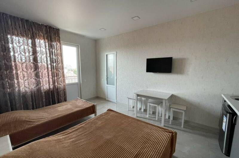 Студия 3х местный