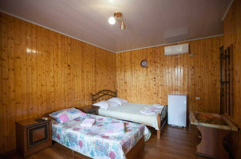 "Стандарт" 3х местный,с удобствами и кондиционером