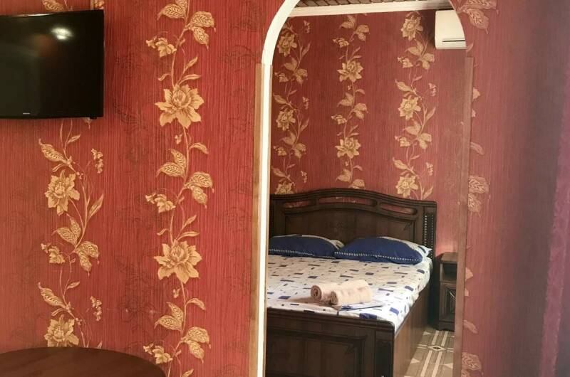 3 х местные с удобствами 3 этаж (арка)+дом. места