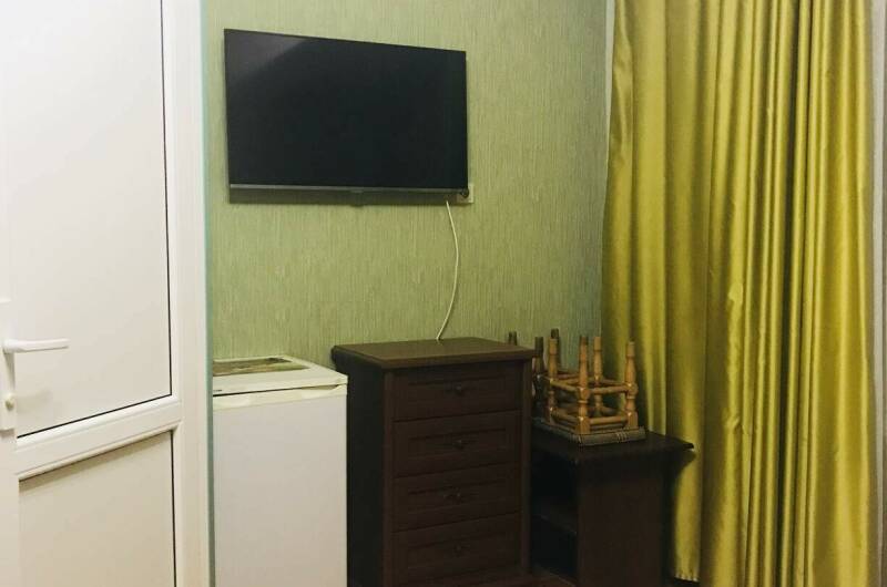 3-х местные номера 2−этаж с видом на двор