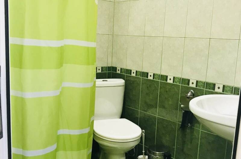 3-х местные номера 2−этаж с видом на двор