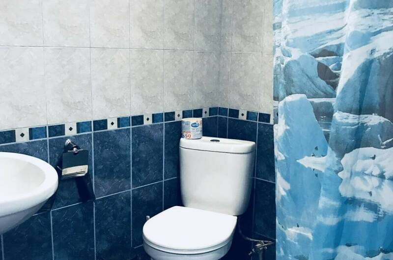 3-х местные номера 3 эт. с видом на двор