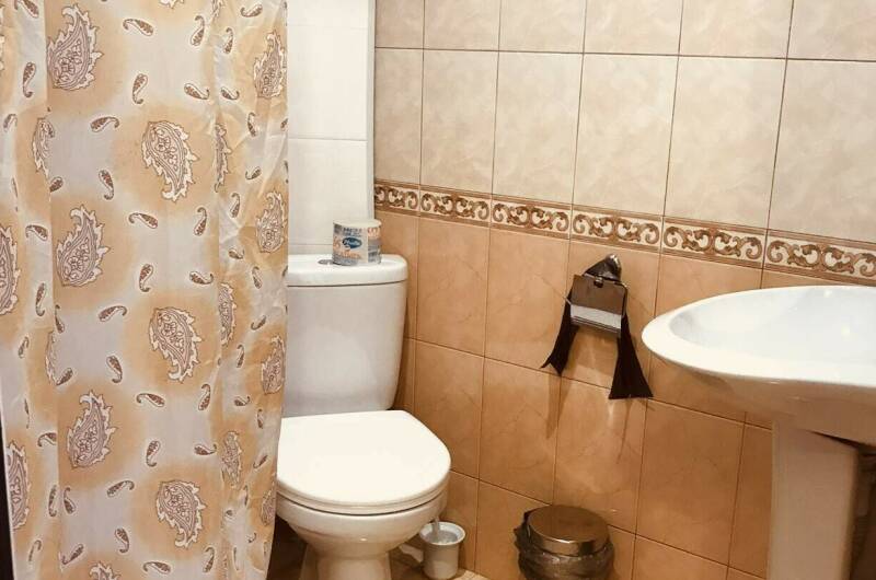 3-х местные номера 3 эт. с видом на двор