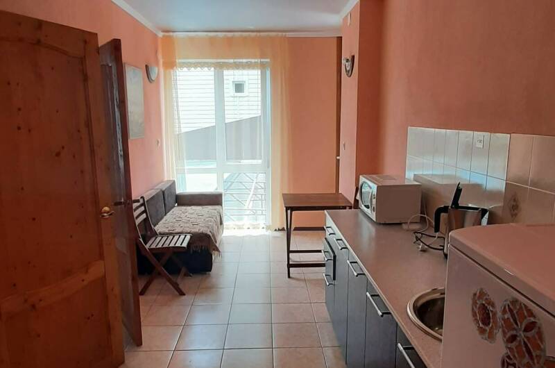 Двухкомнатный семейный с кухней