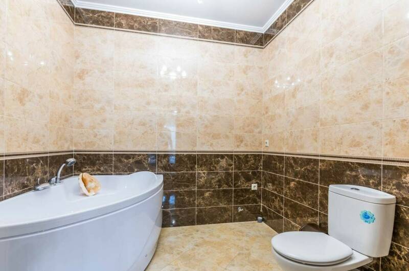 Этаж под ключ (семейный)