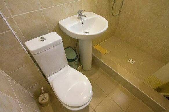 Четырехместный номер с удобствами 