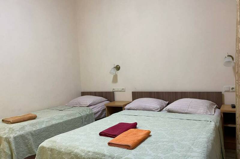 3-х местный номер с удобствами + кухня