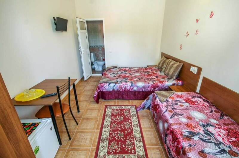 Трехместный на террасе