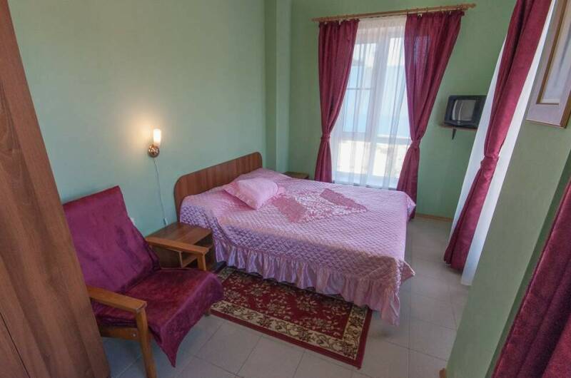 Трех-четырехместный 2х ком. с балконом