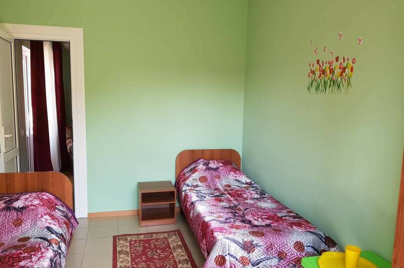 Четырехместный двухкомнатный на террасе