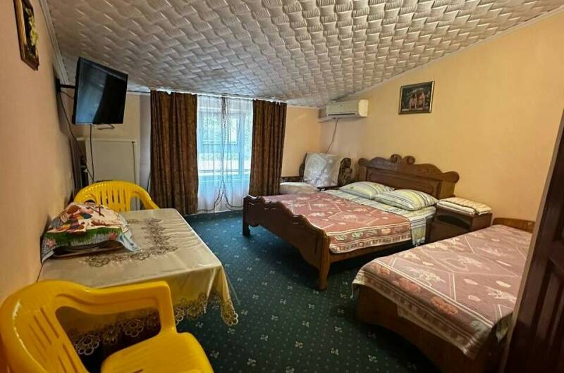 3-х местный номер с видом на горы