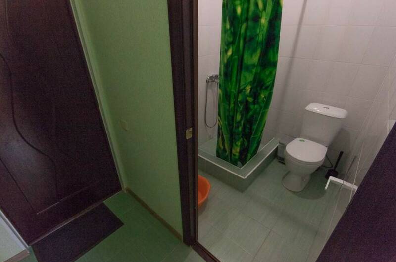 "Стандарт" зеленый, 2х-4х местный 