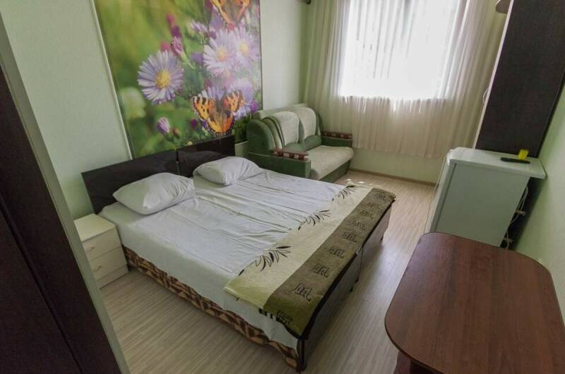 "Стандарт" зеленый, 2х-4х местный 