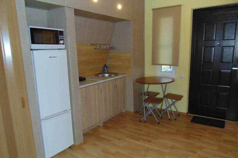 Однокомнатный номер с кухней (3-й этаж)