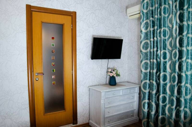 Двухкомнатный с кухней и лоджией