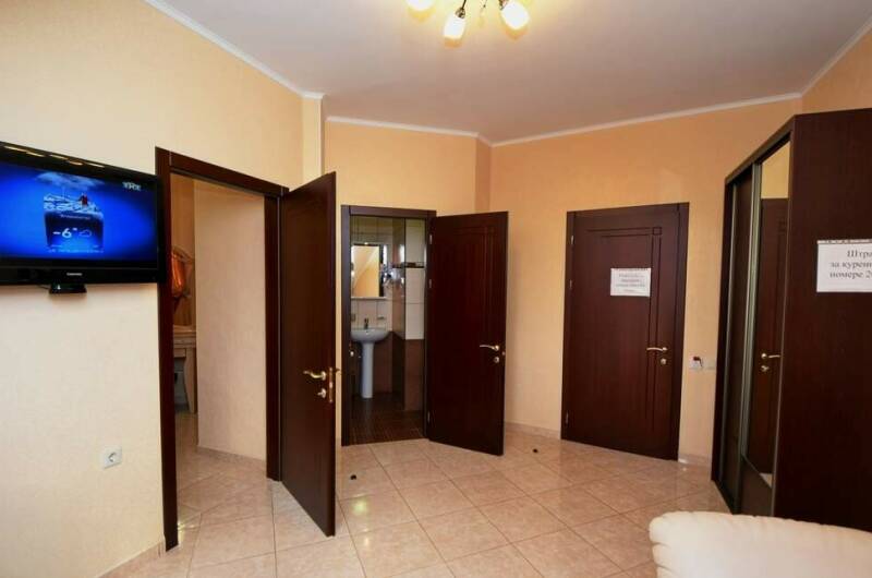 Люкс двухкомнатный четырехместный без балкона