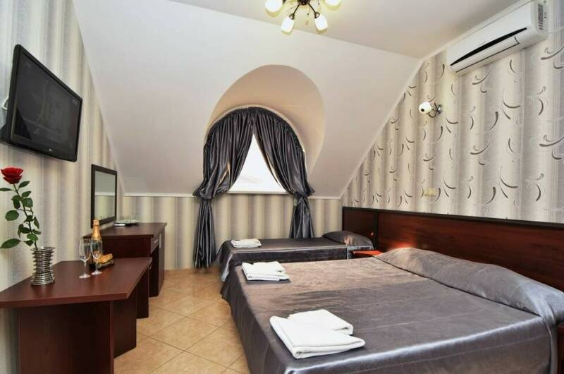 Трехместный номер без балкона