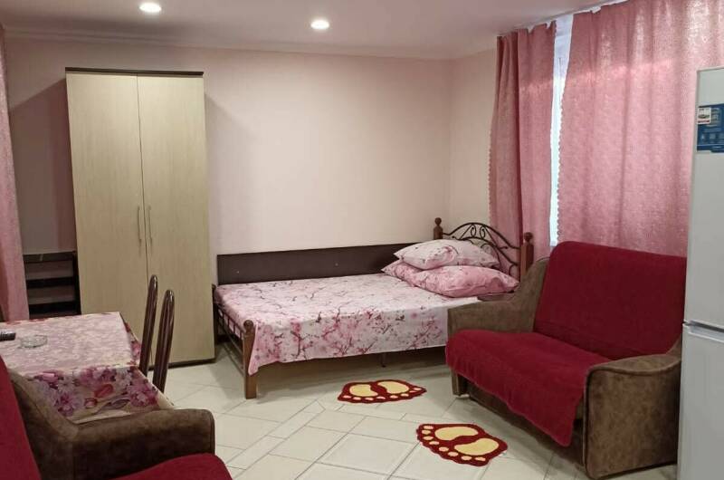 Двухкомнатный люкс с кухней № 1.1 на Темрюкской