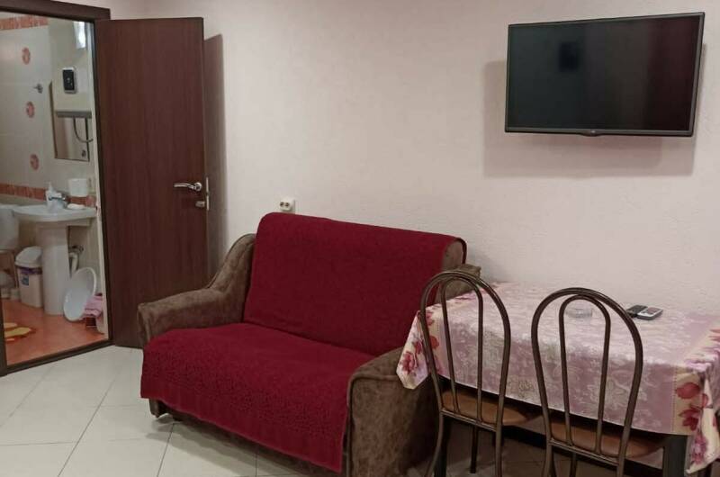 Двухкомнатный люкс с кухней № 1.1 на Темрюкской