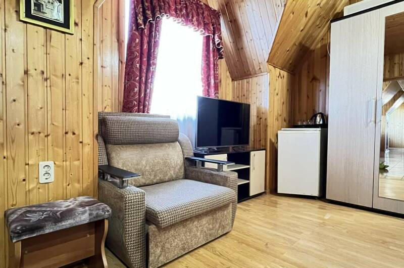 Номер «Стандарт 3» со своим балконом