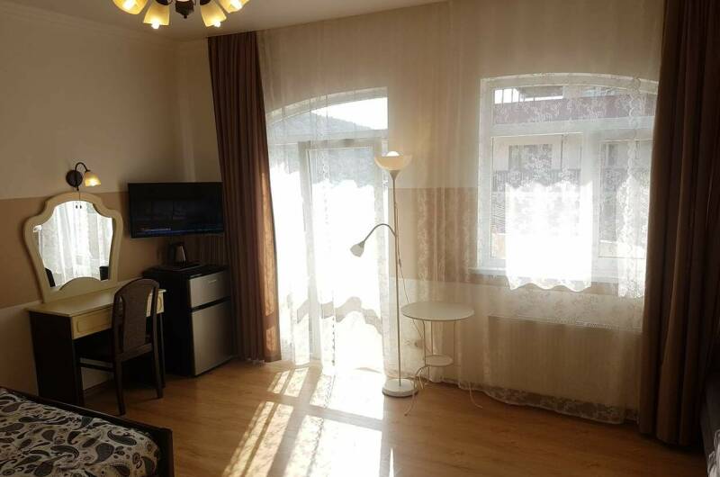 Увеличенный 3-х местный с балконом