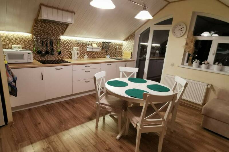 Апартаменты двухкомнатные с кухней