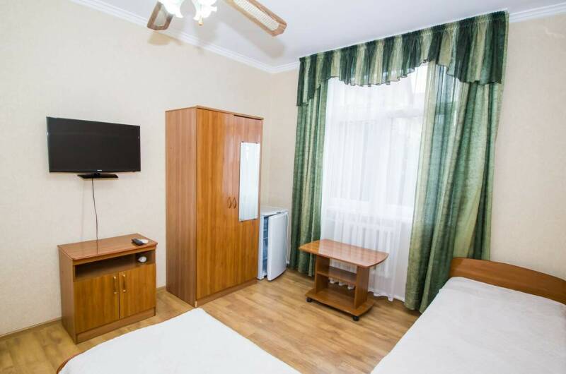 № 2 4-х местная комната на 1 этаже