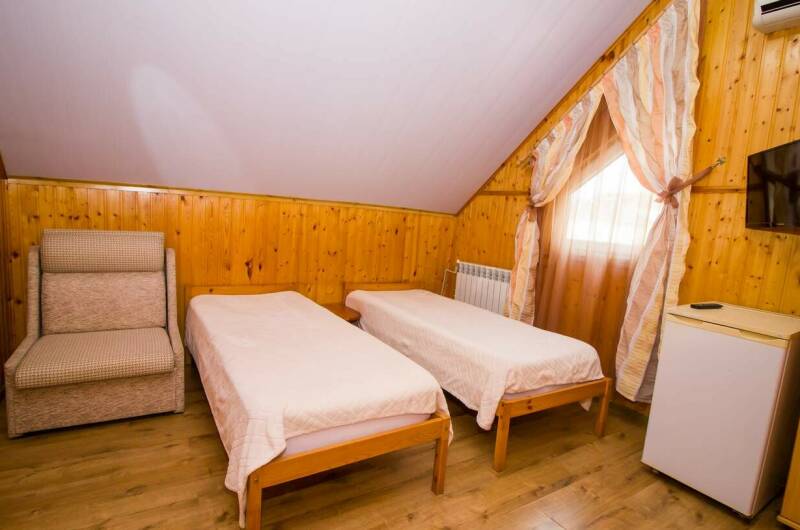 № 8 Двухместная комната с удобствами на 3 этаже