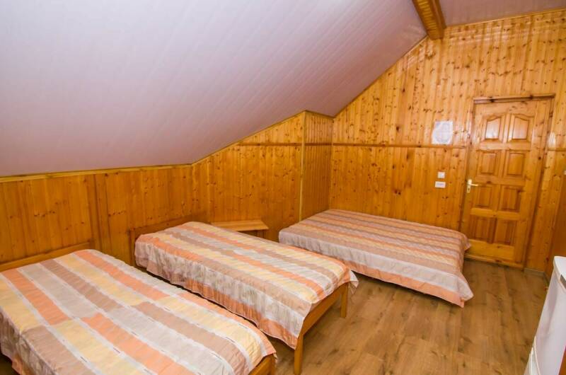 № 9 4-х местная комната на 3 этаже