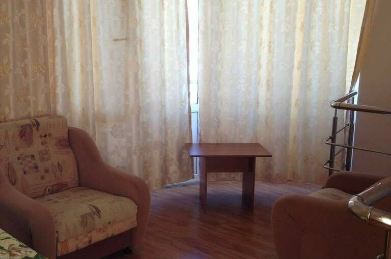 Коттедж с кухней