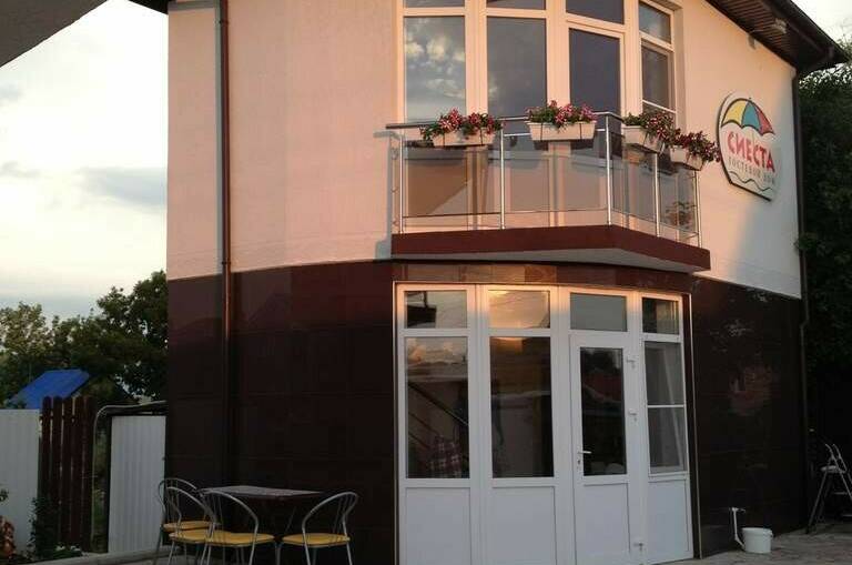 Коттедж с кухней