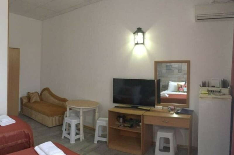 Полулюкс 3х с общим балконом во двор