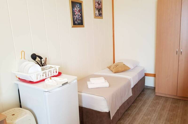 Полулюкс 4х с общим балконом с видом на море