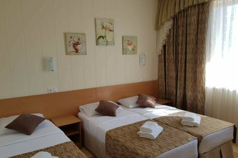 Люкс 3х с отдельным балконом