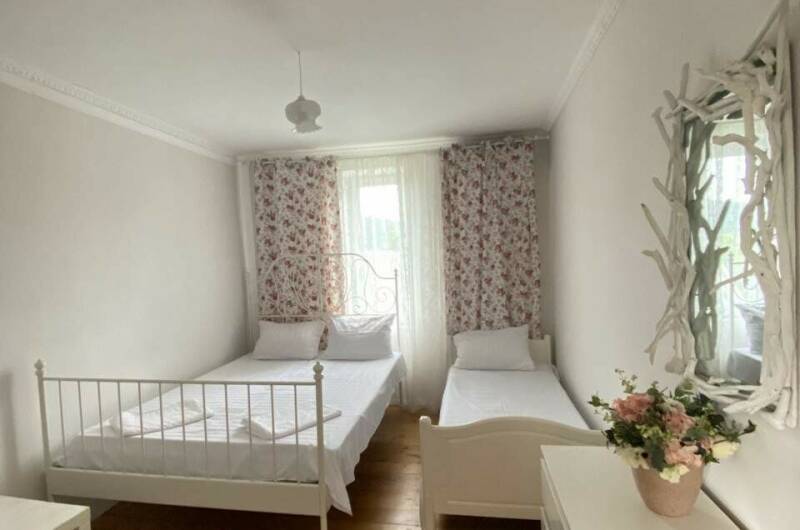 № 8 эконом с кондиционером