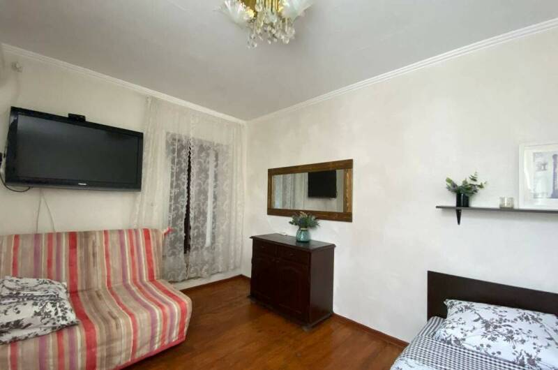 № 10 делюкс чeтырёхместный