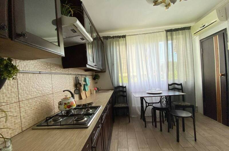 № 11 Люкс с кухней 4−7 человек