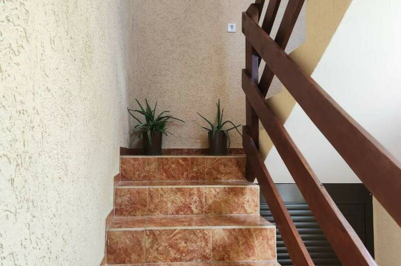 Комната с балконом на 2 чел «плюс»